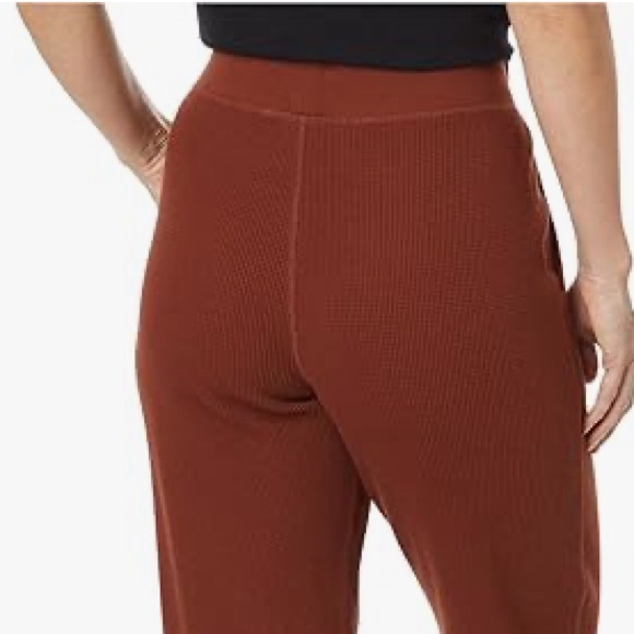 PACT WOMENS’S ORGANIC COTTON WAFFLE WIDE LEG CROP PANTS IN MAHOGANY SIZE MEDIUM - Picture 2 of 8